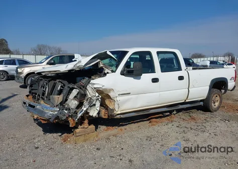 2003 Chevrolet Silverado 2500Hd из США, поврежденный, VIN 1GCHK23U23F211581